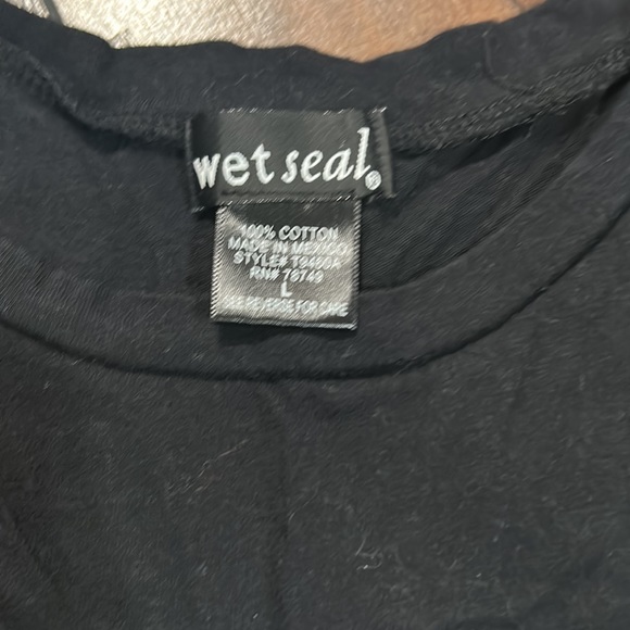 Wet Seal sleeveless t shirt - Picture 2 of 2